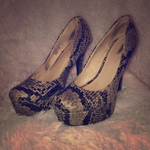 Snake heels